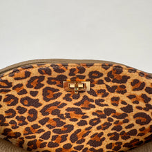 画像をギャラリービューアに読み込む, Bucket Bag - Leopard