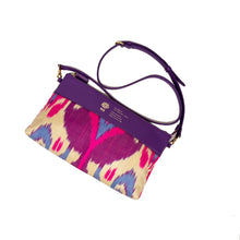 画像をギャラリービューアに読み込む, Ikat Pouch - purple