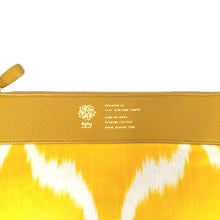 画像をギャラリービューアに読み込む, Ikat Pouch - yellow