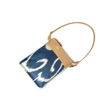 画像をギャラリービューアに読み込む, Ikat Pouch Mini- beige