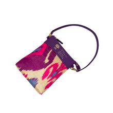 画像をギャラリービューアに読み込む, Ikat Pouch Mini - purple