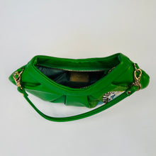 画像をギャラリービューアに読み込む, baby clutch budgerigar - grass green