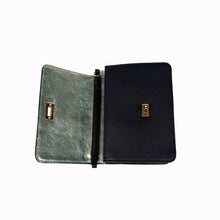 画像をギャラリービューアに読み込む, Phoebe Handbag - Navy Blue